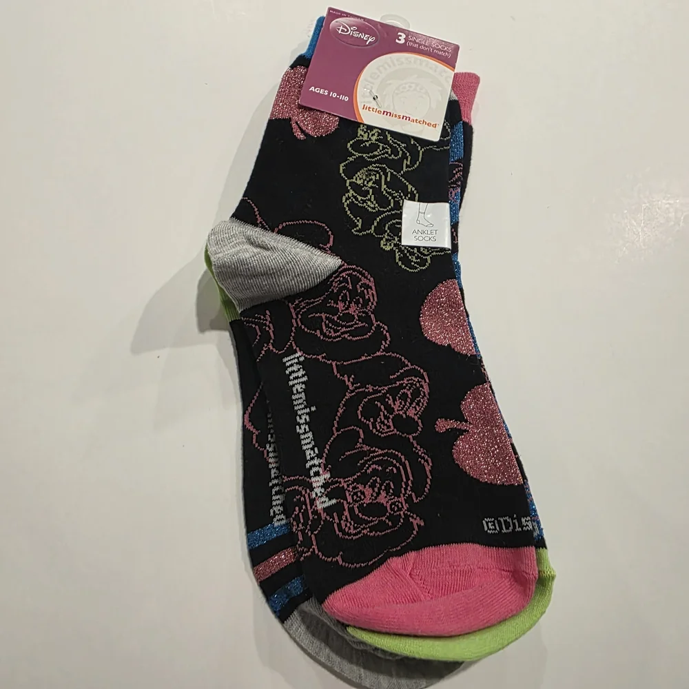 Disney LittleMissMatched 3 Pair Ankle Socks Seven Dwarfs Glitter Socks Girls - Picture 4 of 9